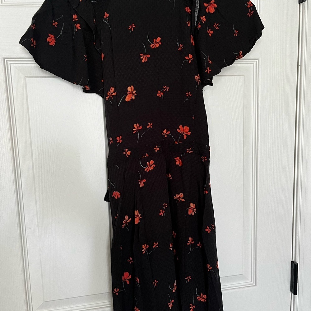 Universal Threads Dress - Picture 9 of 9